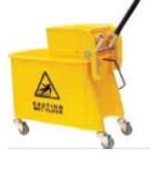 24 QT. Bucket w/ Wringer